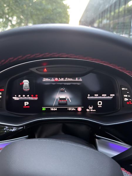 Audi Q8 (2025) - fotka 9 z 18