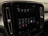 Volvo XC40 B4 AWD MOMENTUM PRO CZ - náhled 25