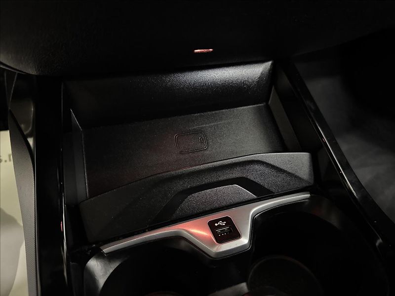 BMW Řada 1 120i M Sport Virtual Pano LED - fotka 36 z 47
