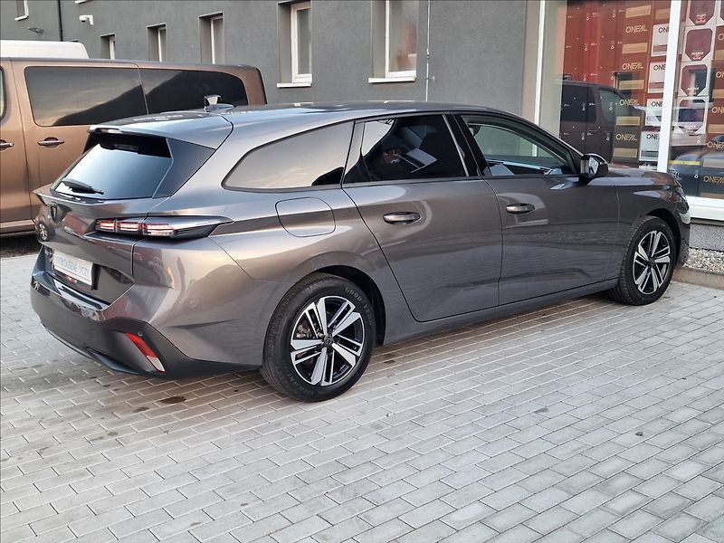 Peugeot 308 1.2Puretech Active Pack SW,ČR - fotka 11 z 47