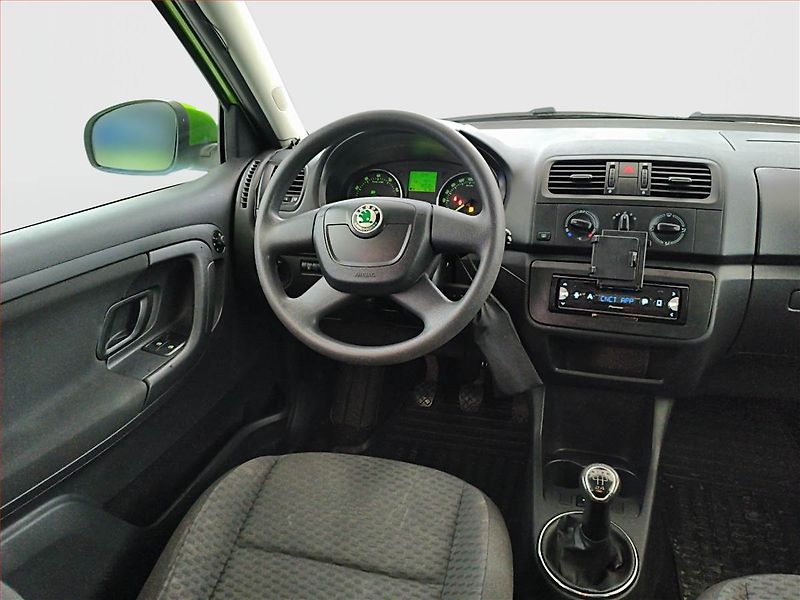 Škoda Fabia (2010) 1.2 TSI, Serv.kniha - fotka 7 z 14