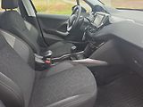 Peugeot 2008 (2017) 1.2  1. MAJITEL ČR PĚKNÝ STAV - náhled 14