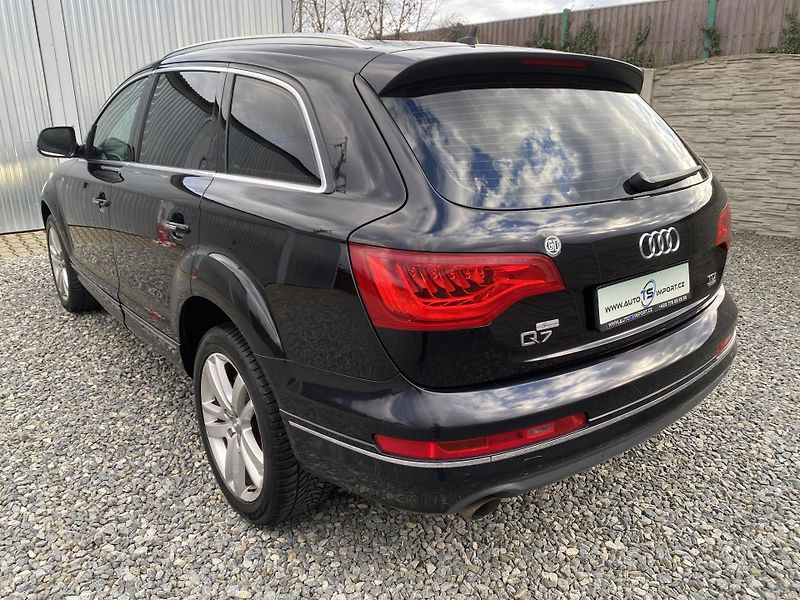 Audi Q7 3.0TDi 4x4 240PS FL 8Q SLINE!! - fotka 13 z 156
