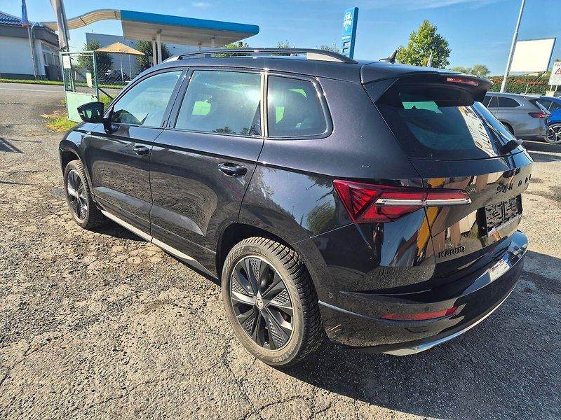 Škoda Karoq SportLine 2,0 TDI DSG 4x4 - fotka 7 z 34