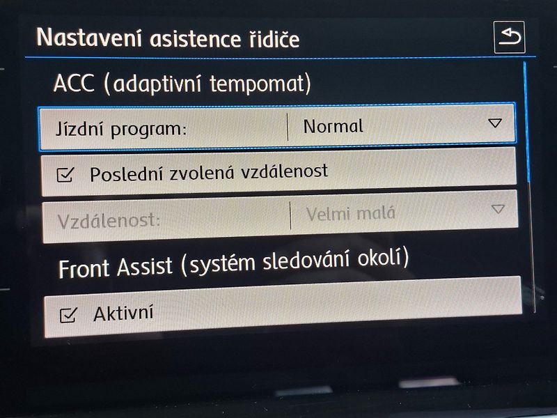Volkswagen Polo (2017) 1.0TSI 70kW MAN -NOVÉ V ČR - fotka 18 z 39