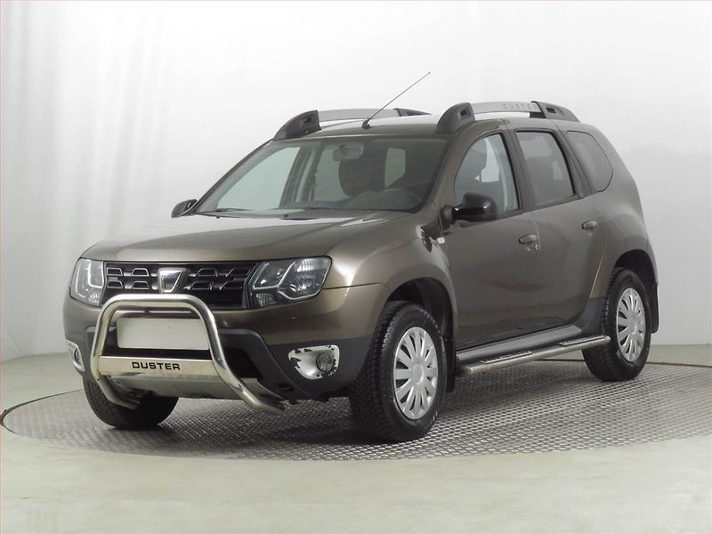 Dacia Duster (2017) 1.6 SCe, 4X4, Serv.kniha - fotka 2 z 21