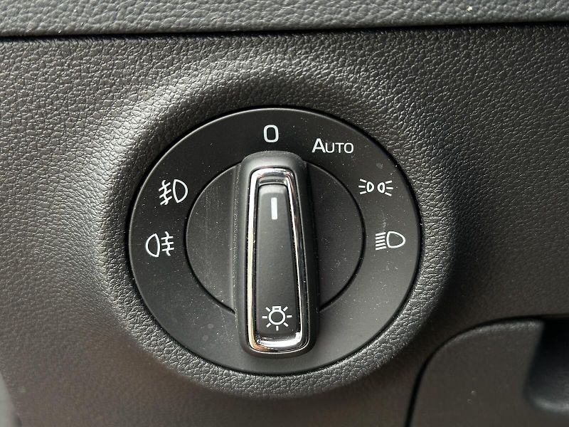 Škoda Karoq 1.5TSi Top & Selection 150PS L - fotka 16 z 43