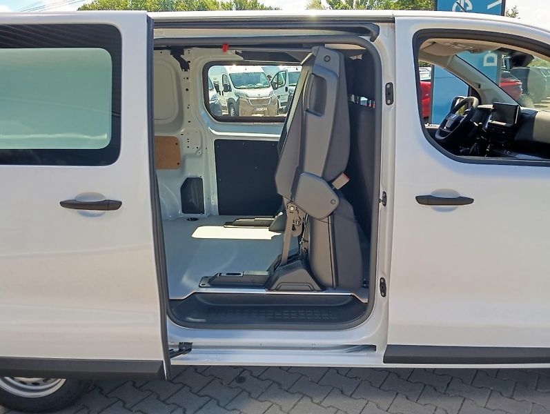 Peugeot Expert (2026)  Polocombi Flexi L3 2.2 MAN6 - fotka 9 z 20