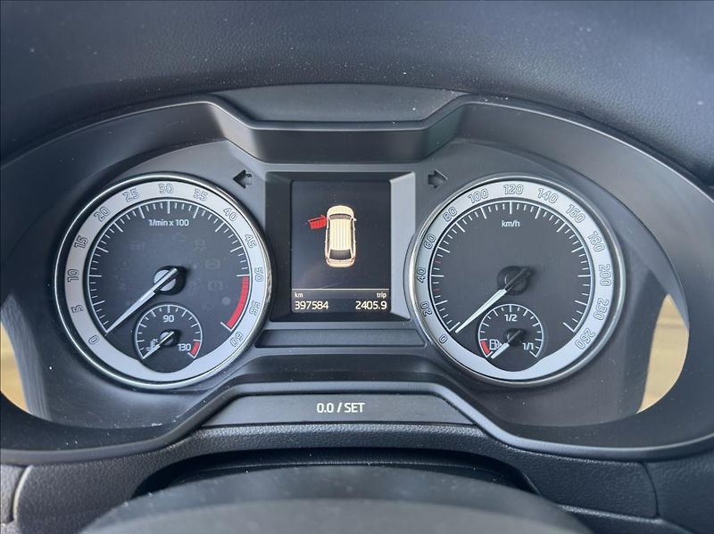 Škoda Octavia 1,6 TDI, Pravidelný servis - fotka 14 z 21