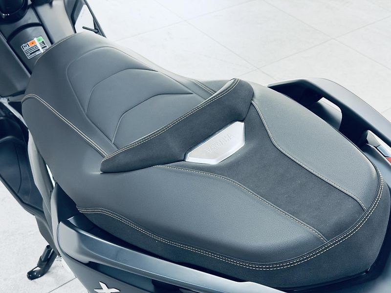 Yamaha X-Max 125 (2023) XMAX125 TechMAX  Dark Petrol - fotka 9 z 22