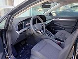 Volkswagen Golf Variant (2026) 1,5 eTSI 7DSG mHEV  People - náhled 11