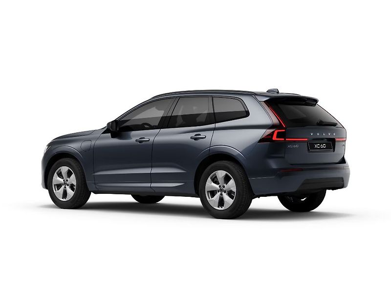 Volvo XC60 ESSENTIAL T6 AWD 262kW - fotka 4 z 13