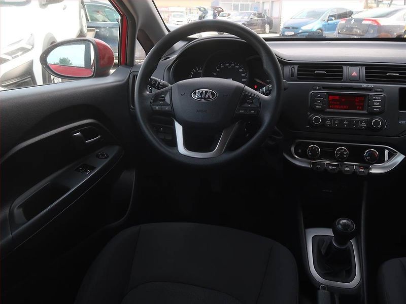 Kia Rio (2013) 1.25 CVVT, Serv.kniha - fotka 7 z 14