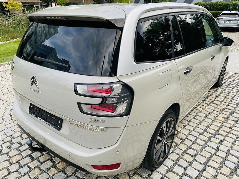 Citroën Grand C4 Picasso 2.0HDi MAN 7MÍST KAMERA TAŽNÉ - fotka 13 z 45