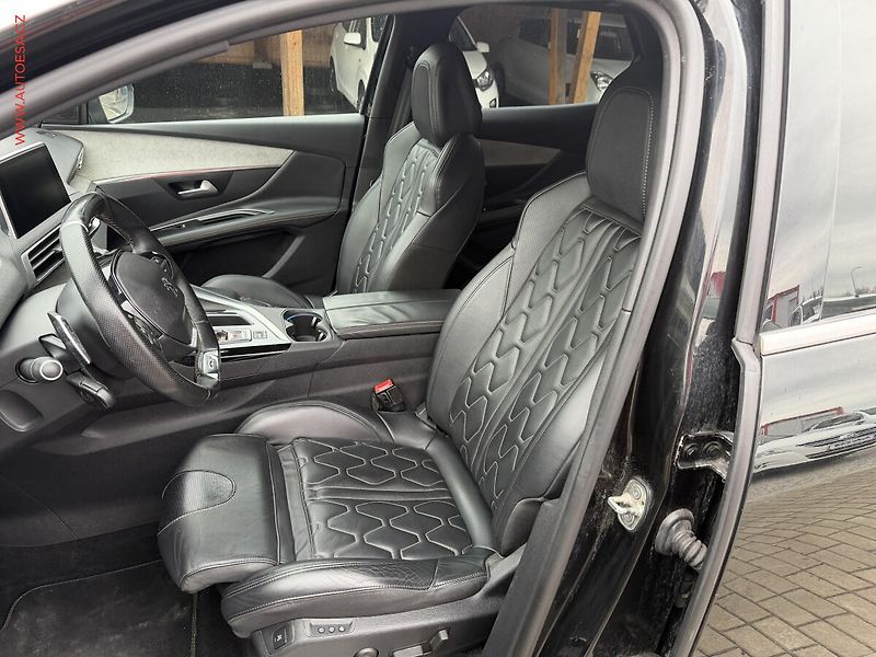 Peugeot 3008 (2018) 2.0 HDi, GT, AT, LED, panor - fotka 9 z 23