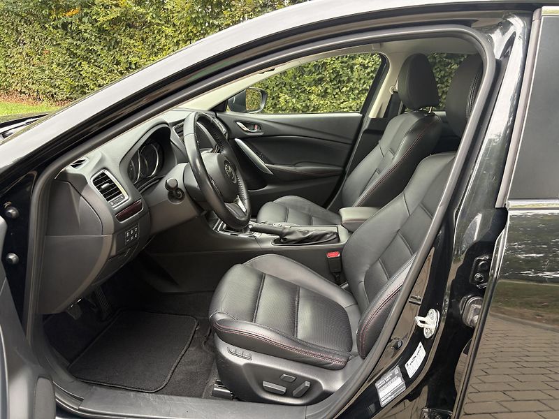 Mazda 6 2.0 Sports-Line - fotka 20 z 33