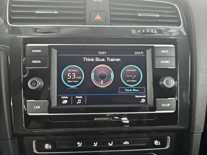 Volkswagen Golf Variant (2019) 1,0 TSI 85kW 7DSG Comfortline - fotka 15 z 26