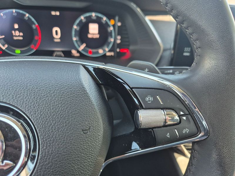 Škoda Octavia Combi 1,5 TSI e-TEC 110kW DSG - fotka 19 z 31