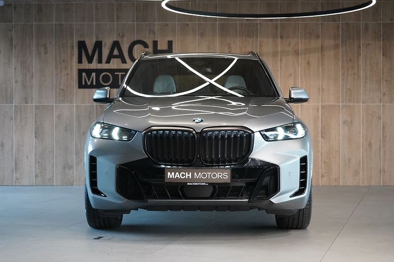 BMW X5 30d xDrive, Vzduch, Nezávislé - fotka 3 z 46