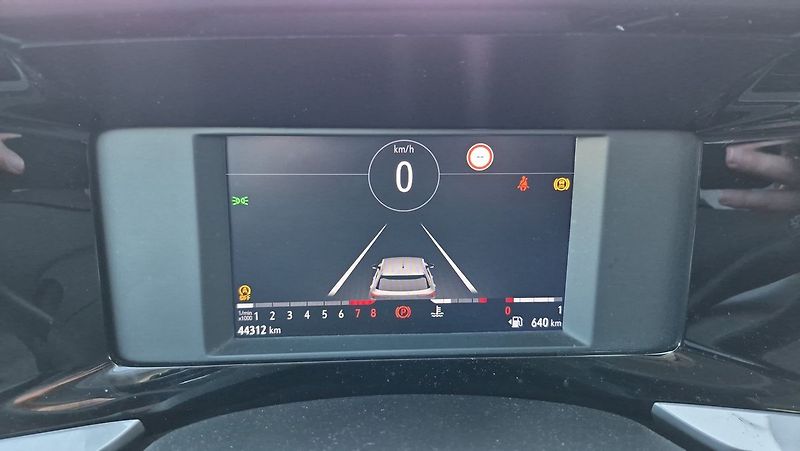 Opel Mokka Elegance 1.2 T - fotka 17 z 28