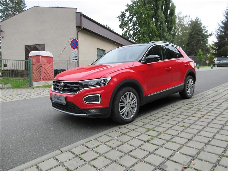 Volkswagen T-Roc 1,5 TSi 110Kw, DSG, Nové ČR - fotka 1 z 41