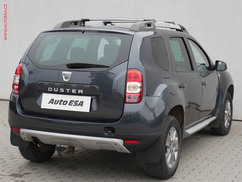 Dacia Duster (2014) 1.2 TCe, ČR, AC, tažné - fotka 4 z 14