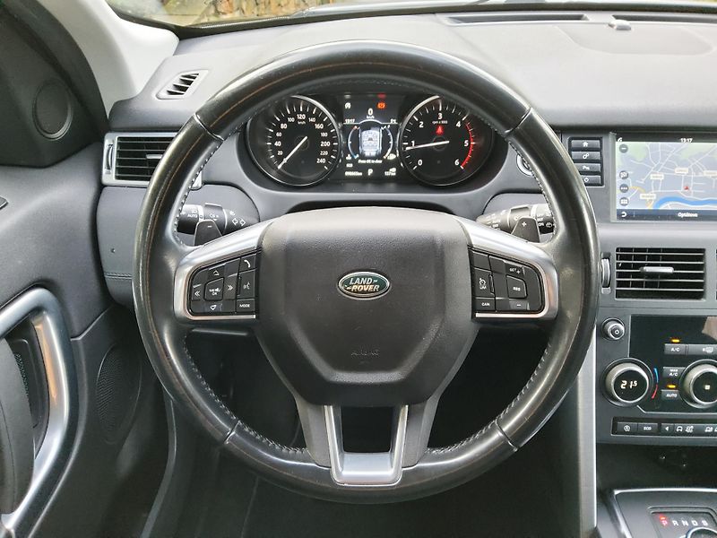 Land Rover Discovery Sport (2018) 2.0 TD4 AWD 110kW AT - fotka 14 z 19