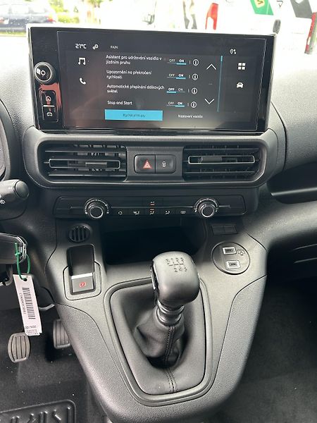 Citroën Berlingo (2026) PLUS 1,5 HDI 100k MAN6 - fotka 11 z 12
