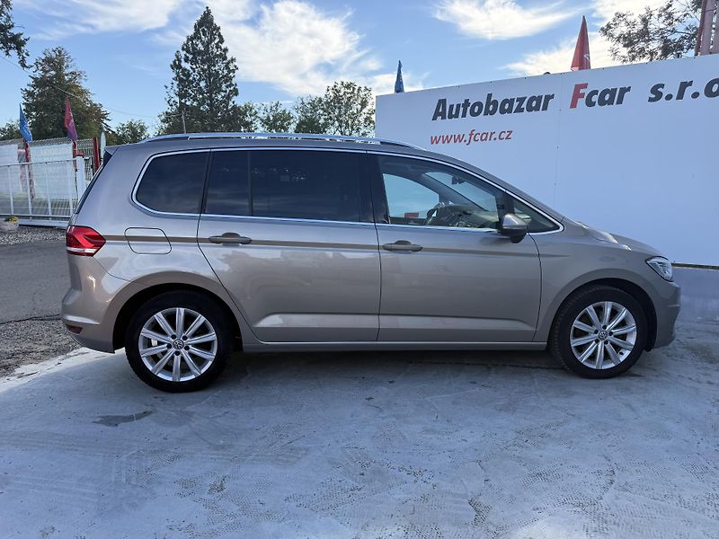 Volkswagen Touran (2017) 1.4 TSI 7 míst, ser.knížka - fotka 9 z 38