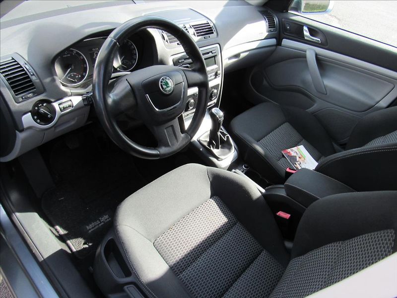 Škoda Octavia 1,4 TSi 90kW Sedan - fotka 9 z 30