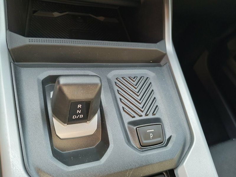 Dacia Bigster (2026) Journey Hybrid 155 - fotka 13 z 28