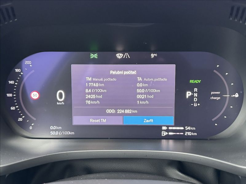 Volvo XC60 2,0 T8 AWD Recharge Plus Dark - fotka 27 z 50