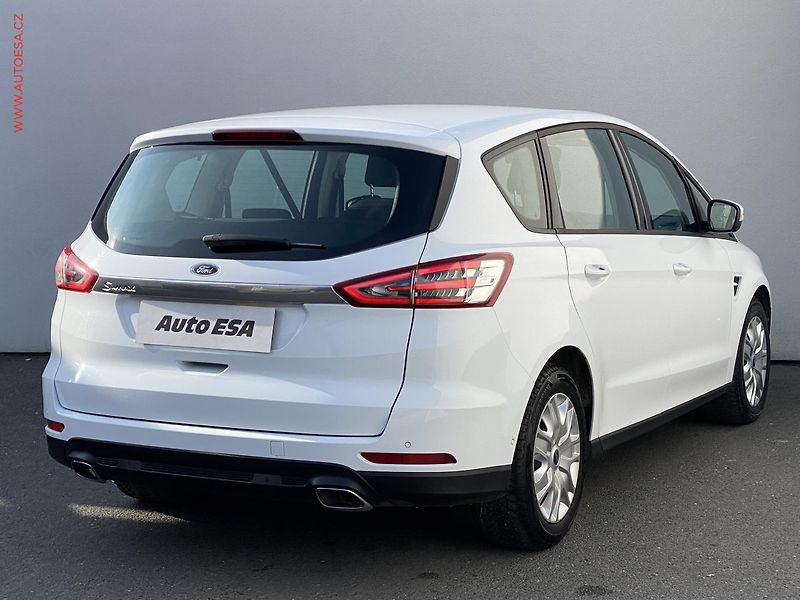 Ford S-MAX (2016) 2.0 TDCi, AC, tempo - fotka 4 z 18