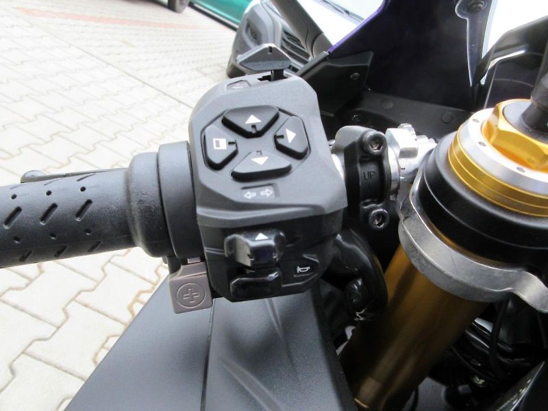 Aprilia (2026) RSV 4 Factory 1100 e5+ - fotka 13 z 14