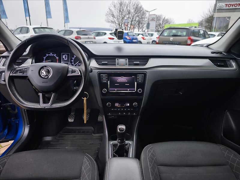 Škoda Rapid 1,0 TSi Style Plus - fotka 8 z 19