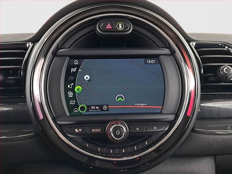 Mini Clubman (2018) Cooper, Navi, Tempomat - fotka 13 z 20