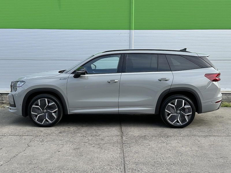 Škoda Kodiaq 2.0TDi 4x4 DSG Sportline 193PS - fotka 9 z 51