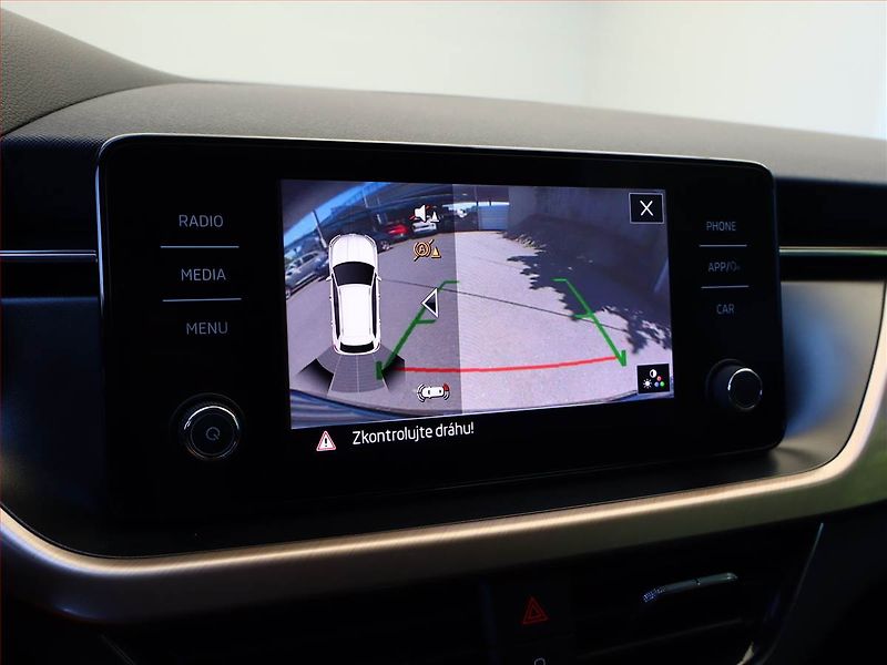 Škoda Kamiq (2020) Style 1.5 TSI - fotka 15 z 18