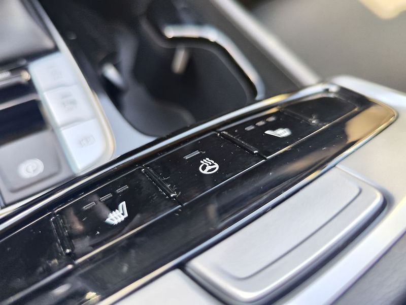 Hyundai Tucson 1.6 T-GDI/110kW Smart Navi DCT - fotka 26 z 33