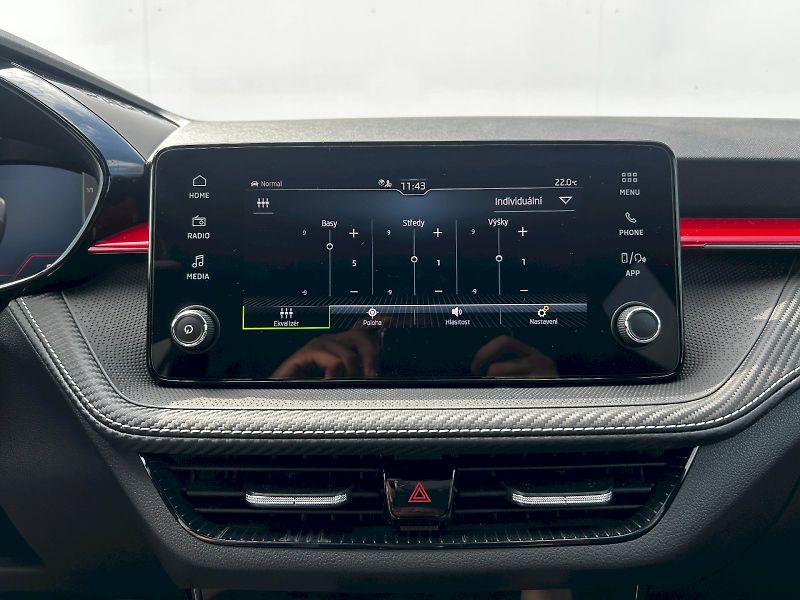 Škoda Fabia (2025) 1.5 TSI 110kW DSG Monte Carlo - fotka 13 z 35