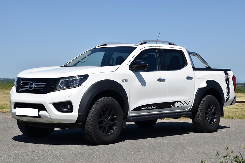 Nissan Navara 2.3dCi 140 kW 4X4,EDITION AT32 - fotka 6 z 50