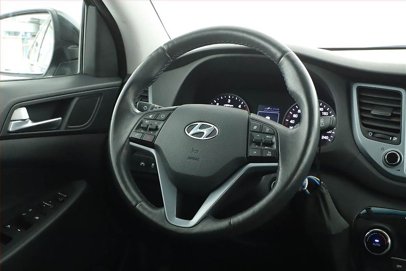 Hyundai Tucson (2015) 1.7 CRDi, ČR,1.maj, Serv.kniha - fotka 8 z 16