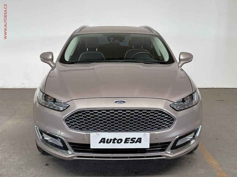 Ford Mondeo (2018) 2.0 TDCi, Vignale, AT - fotka 2 z 18
