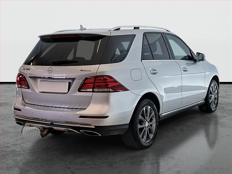Mercedes-Benz GLE (2016) 400 - fotka 5 z 25