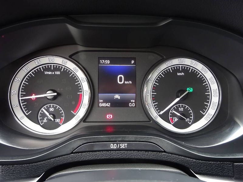 Škoda Karoq (2020) 2,0TDi /140kW DSG 4x4 Style - fotka 10 z 26