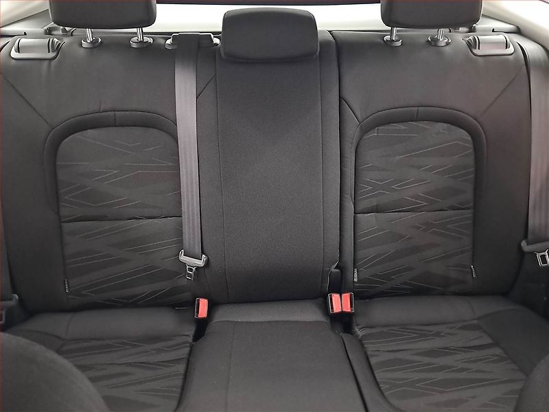 Kia Ceed (2017) 1.6 GDI, Serv.kniha, Tempomat - fotka 10 z 16