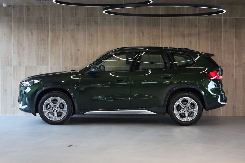 BMW X1 20d sDrive,X-Line,Harman,Tažné - fotka 3 z 33