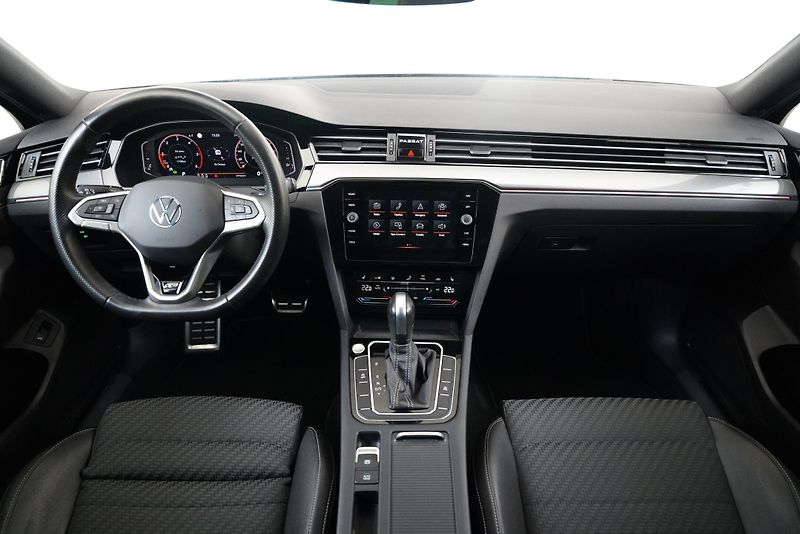 Volkswagen Passat - fotka 5 z 27