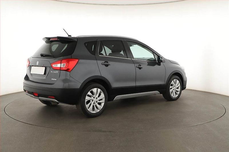 Suzuki SX4 S-Cross (2018) Premium 1.4 BoosterJet, 4X4 - fotka 5 z 23
