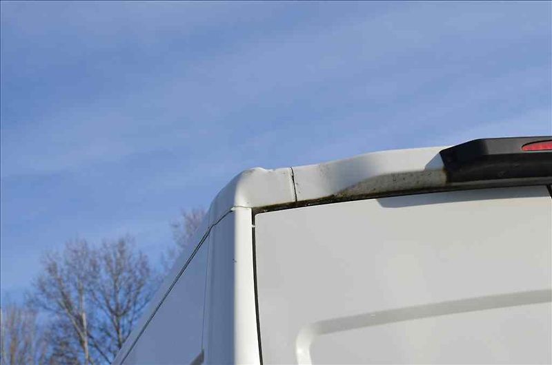 Iveco Ostatní (2018) 35S12 2,3 D - fotka 8 z 23
